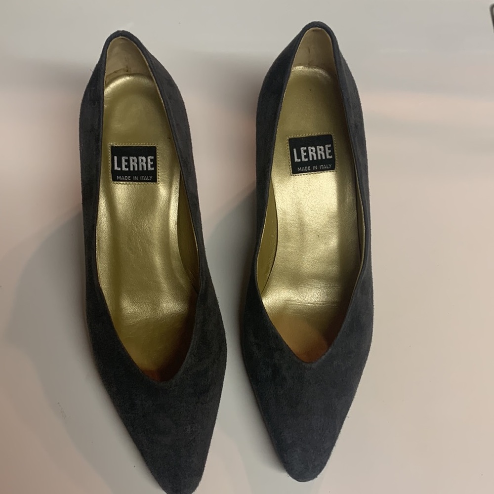 Luxurious Italian Made Lerre Gray Suede Heels Size 8